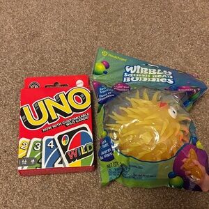 Strom Wibbly Squish Buddies - Yellow and UNO Cards